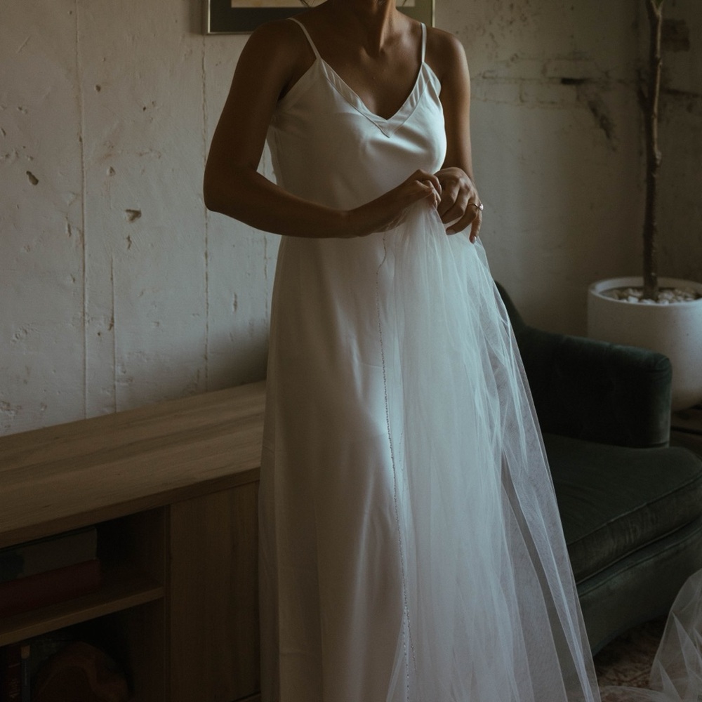 Lerose white slip